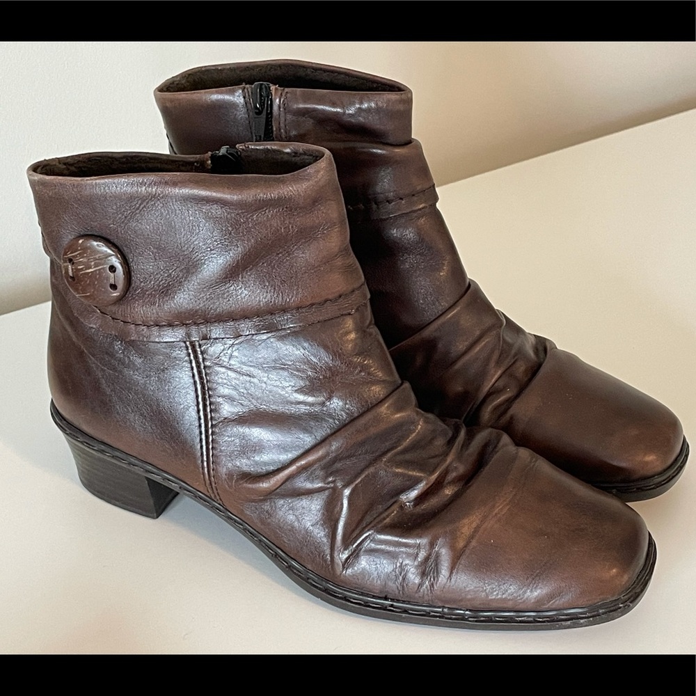 Rieker Kendra brown leather ankle boots